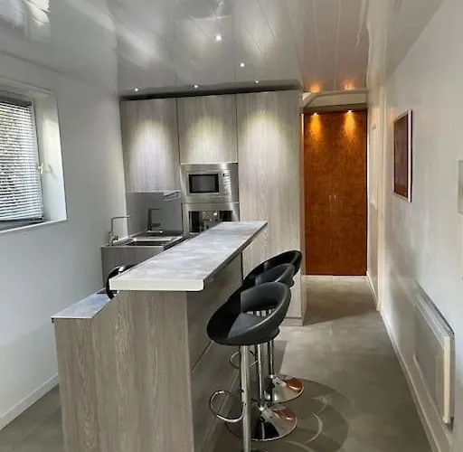 Centre Type Duplex 多维尔