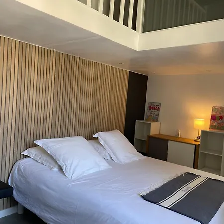 Centre Type Duplex Apartment